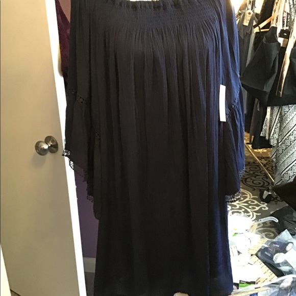 NWT Navy Off the Shoulder Dress 1X - Picture 2 of 5